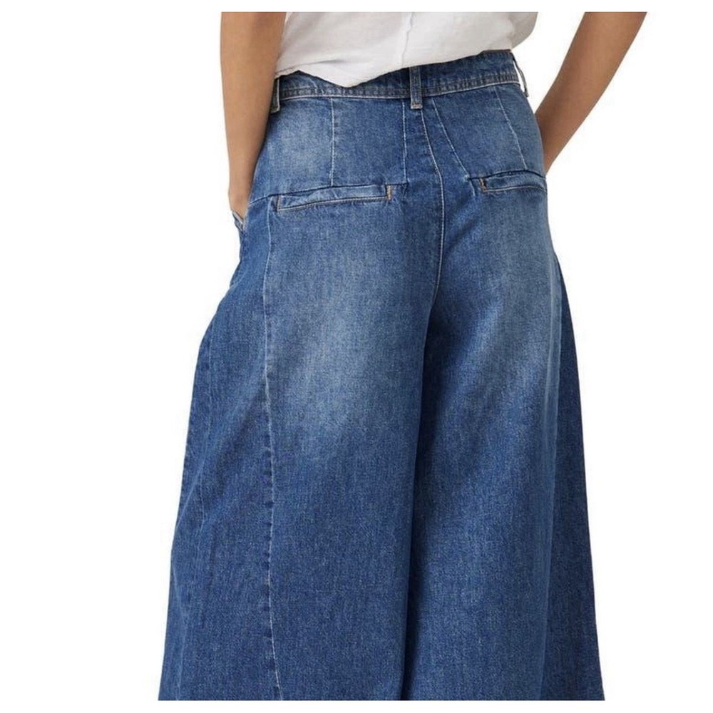 We The Free People Equinox Denim Trouser Wide Leg Pleated Jeans Blue Size 28 - Picture 3 of 9